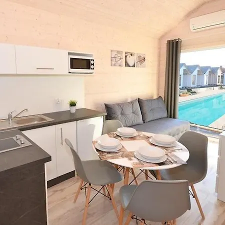 Semesterbostad Holiday Home Near Bukowo Lake And Beach Dąbki